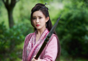 花木兰女扮男装不被发现有哪些原因？《木兰诗》中有答案！