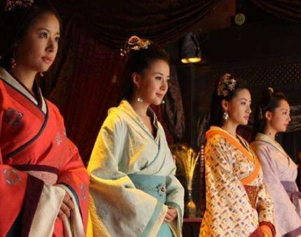 清朝宫女的生活是什么样的 看别你还想穿越过去吗