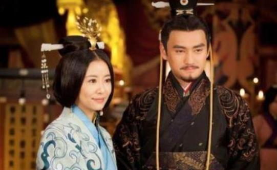 郭圣通带10万大军做嫁妆嫁给刘秀，最后却被废后