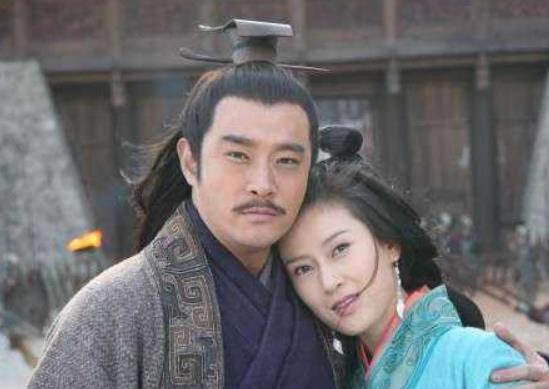 周瑜一生功勋卓著，孙权为什么不给他封侯呢？