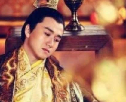 清朝王爷过的有多惨 除了卖祖坟还得拉黄包车