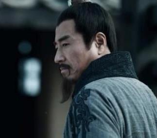 萧何和韩信相比，他身上有哪些优点？