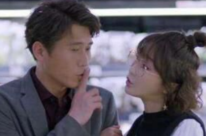 《如果岁月可回头》区晓鸥和蓝天愚什么时候在一起？