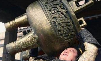 秦武王嬴荡：举鼎气绝而亡，死时年仅23岁
