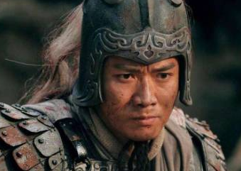 刘备为什么要摔阿斗？真的是收买人心吗