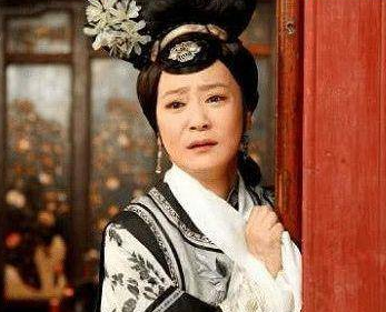 乌雅氏是什么人？14岁嫁给康熙，是大清生育子女最多的皇后