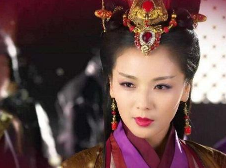 同样是女中豪杰和权倾朝野 吕雉和武则天的待遇为何完全不同