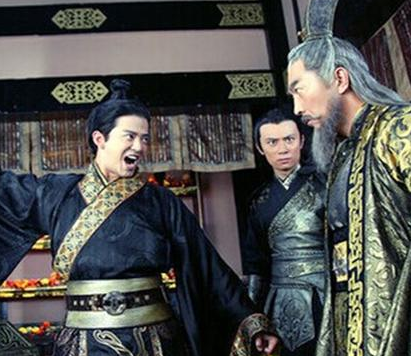 古代灭九族的圣旨下达需要一定的时间 期间那些人为什么不选择逃跑