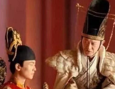 在辽东战场上，明朝为什么能压着皇太极打?