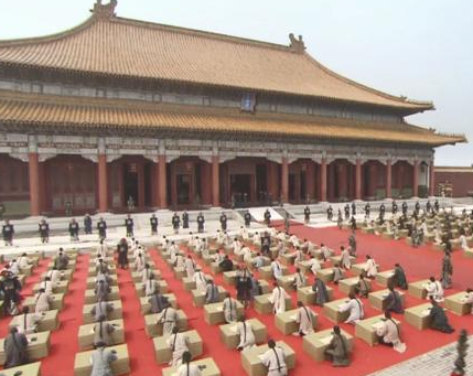 历史上的清朝的真的有那么差劲吗 这个朝代是不是有那么不堪