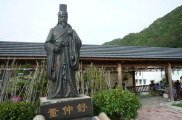 成语“发蒙振落”出自哪里？其中又有哪些典故呢？