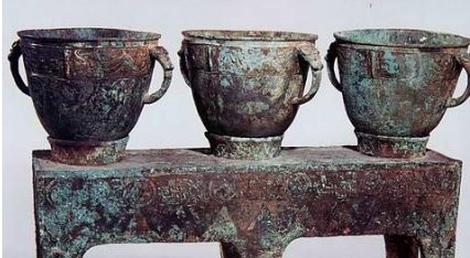 古代人们吃饭都吃些什么食物 大臣和百姓的有区别呢