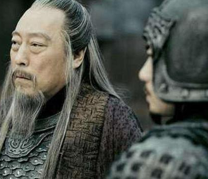 同样都是托孤大臣 司马懿和诸葛亮走的道路为什么完全不同