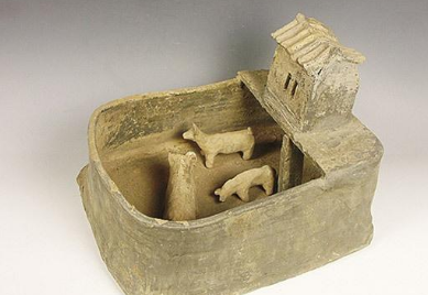 古代厕所到底是什么样的 能恶心到什么样的地步呢