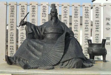 范蠡：不仅看人识人本领高绝，对事情也有常人难以做到的豁达