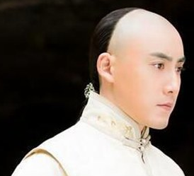 代善为什么要举报自己的儿子和孙子？代善大义灭亲的背后有什么？