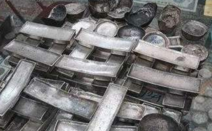 清朝在1912年灭亡之后 国库之中还剩下多少钱