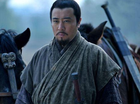 刘备背叛的人比吕布还要多 刘备的名声为什么比吕布要好