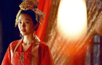 明朝末代皇后周皇后，她的一生都经历过哪些事情？