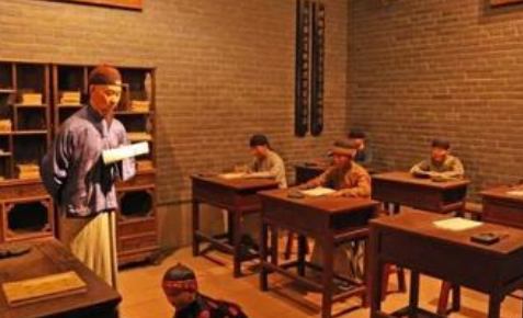 古代的学府费用贵不贵？管吃管住还包分配