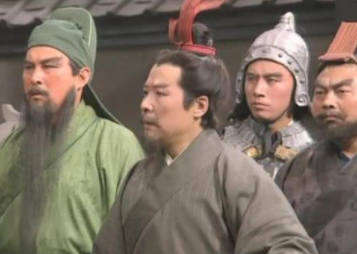 为何关羽的侯位连张飞都不如？真相其实很简单