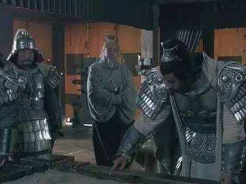 面对各路起义军，秦将章邯是如何做到力挽狂澜的？