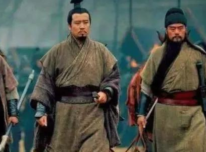 张绍作为张飞的儿子 张绍最后为什么会投降曹魏