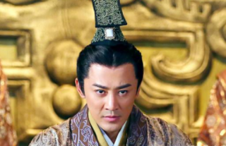 汉武帝是伟人还是罪人？汉武帝的政策对后世有什么危害？