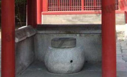 清朝皇宫里到处都是井，为什么没人敢喝里面的水？