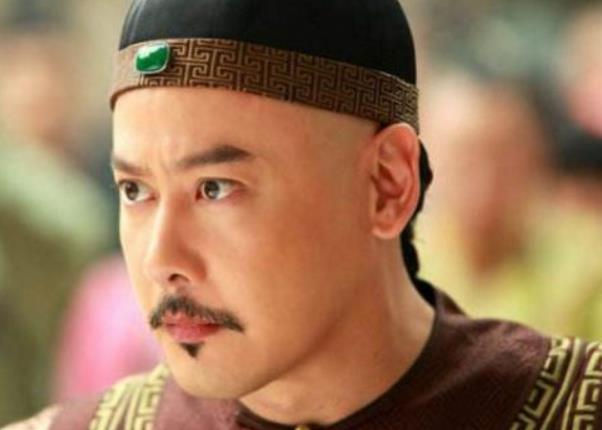 雍正留下两名大臣，乾隆为什么把他们除掉了？