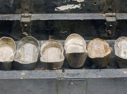 古代皇帝是怎么发大臣工资的 京城以外的大臣是如何拿到俸禄的