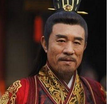 李渊反隋后祖坟都被挖，他为何不把那人诛九族？