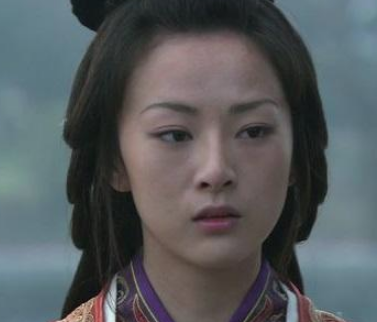 曹操的女儿嫁给汉献帝为妻，却诅咒哥哥曹丕