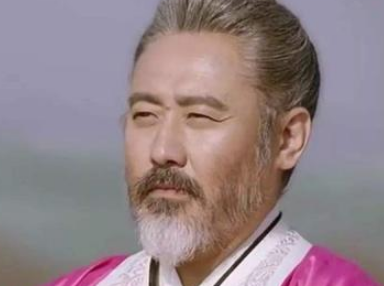 夏侯霸为什么没给自己的父亲报仇？原因是什么