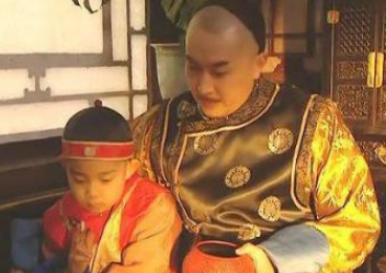 八皇子受到大臣的一致喜爱，为什么没有当上太子？