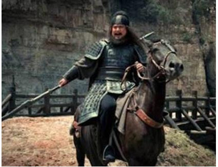 历史上张飞真正使用的武器是什么？丈八蛇矛是真的吗