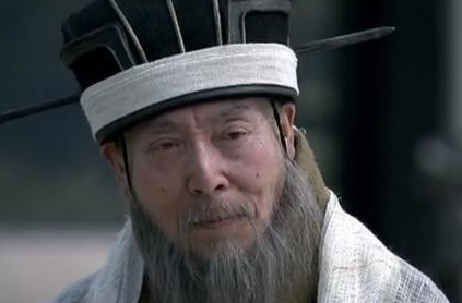 陶谦临终前，为什么会把徐州让给刘备？原因是什么