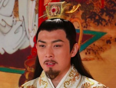 王颁将陈霸先掘墓食骨，到底是有什么仇怨？