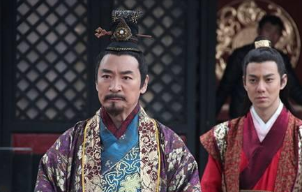 袁绍与袁术之间为什么会针锋相对？袁绍与袁术之间发生了什么？