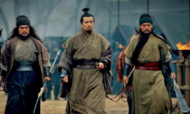 赵云曾经劝谏刘备不要分田分房给将士，这是为何呢？