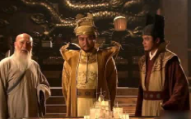 中国历史悠久皇帝众多，有哪些典型的昏君和明君呢？