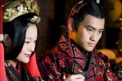 中国史上最完美的皇帝，登基不杀功臣，只宠皇后一人