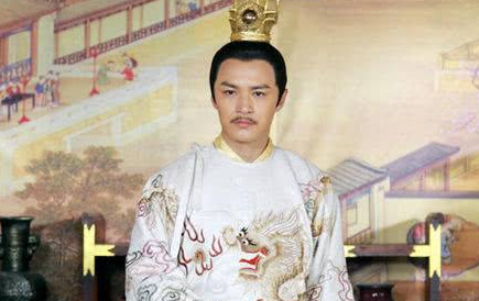 李渊算是开国皇帝，为何却没怎么打仗就赢下了江山呢？