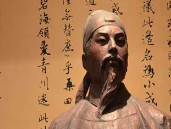 他看不起诗仙，为何却对诗圣刮目相看呢？