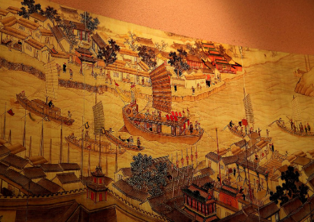 康熙南巡都做了些什么？只是单纯的游山玩水吗？