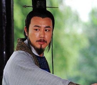 杨国忠外出一年不在家 等他回家时妻子却怀孕