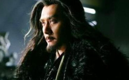 如果秦始皇没死的那么突然的话，秦朝会灭亡的那么快吗？