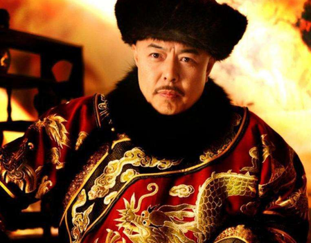 乾隆退位后还当了三年的太上皇生活 期间乾隆都过得怎么样