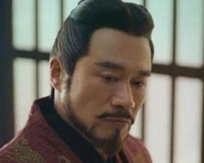 孙权什么时候称帝的？他的后半生犯了哪些错误？