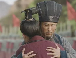 刘禅是如何看待诸葛亮的？他们之间的关系如何？